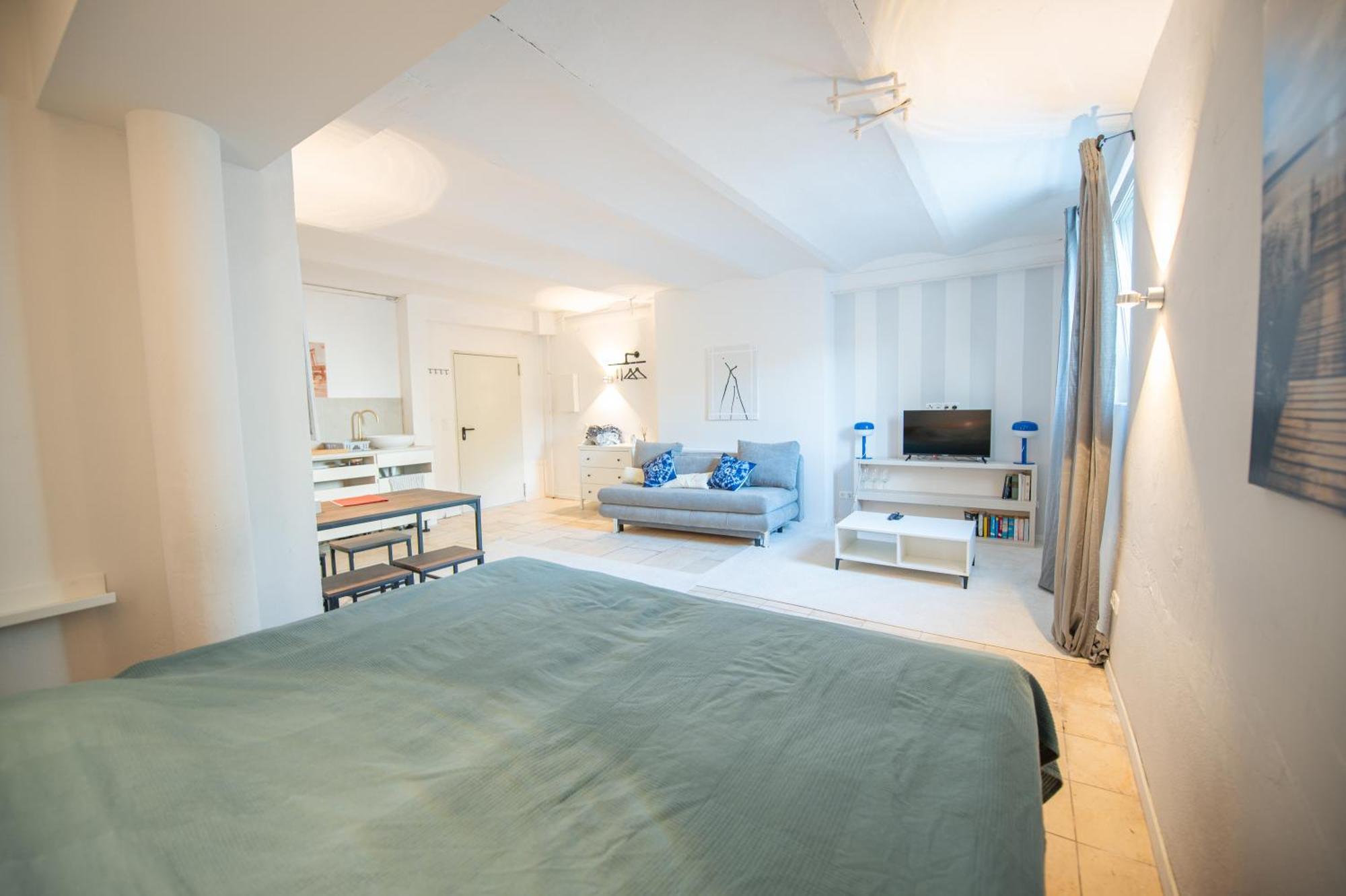 Kingsize Bett, Nahe Stadt Und Alster, Ruhig * Hamburgo