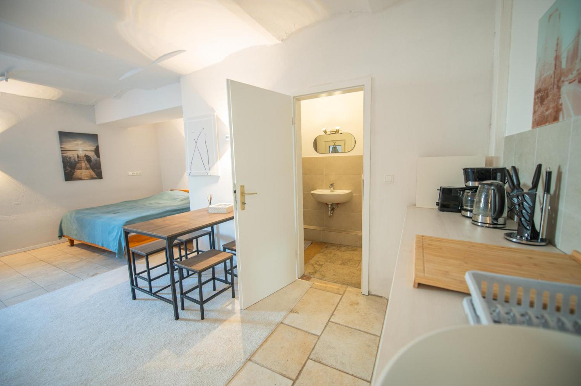 Kingsize Bett, Nahe Stadt Und Alster, Ruhig * Hamburgo